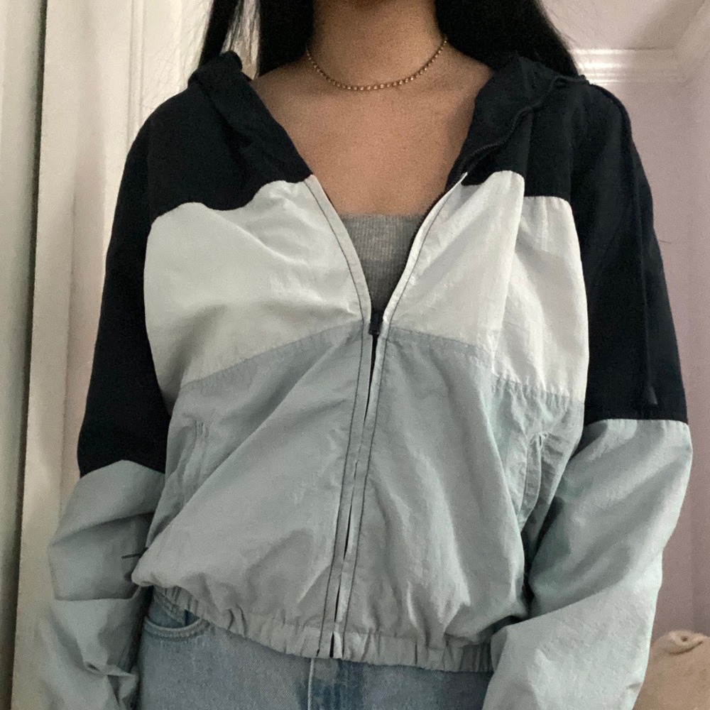 BRANDY WINDBREAKER
